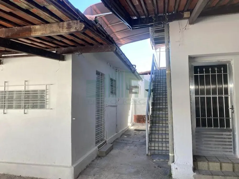 Casa, 7 quartos, 302 m² - Foto 3