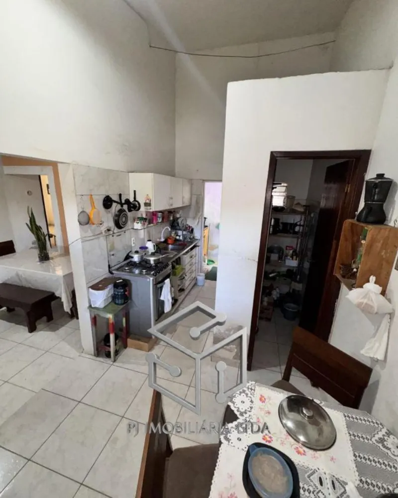 Casa, 6 quartos, 350 m² - Foto 2