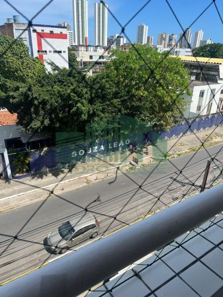 Apartamento à venda com 3 quartos, 79m² - Foto 3