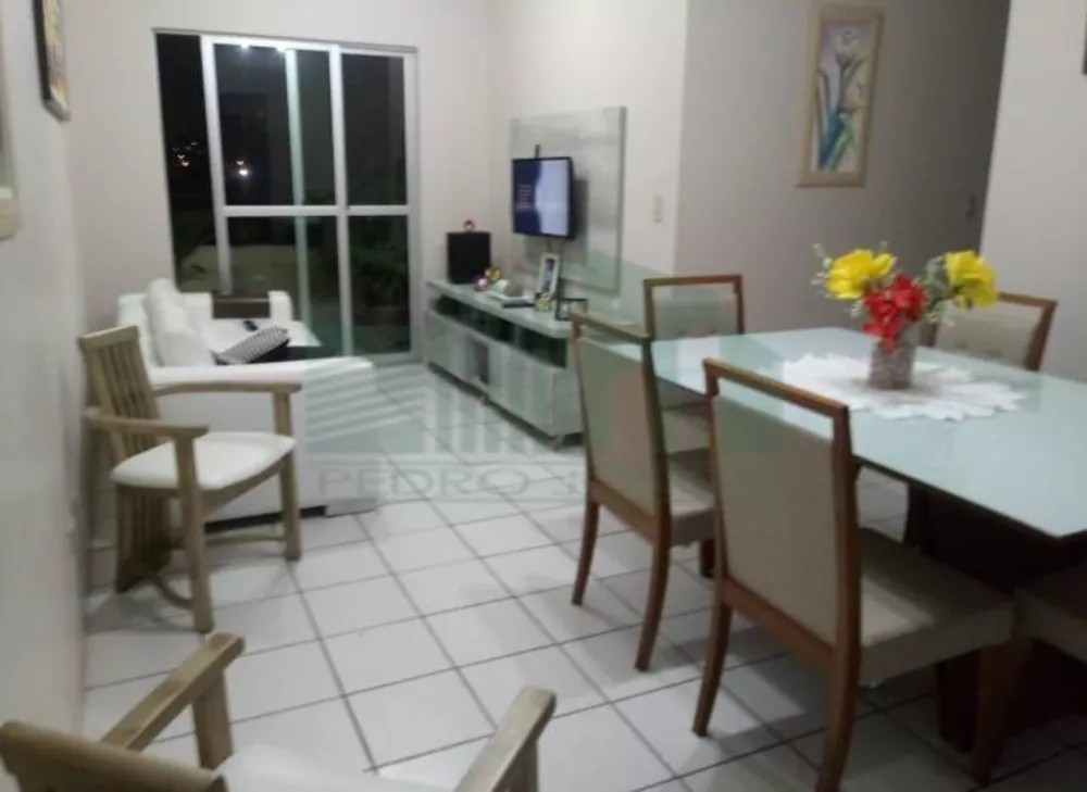 Apartamento à venda com 3 quartos, 75m² - Foto 3