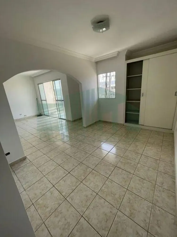 Apartamento, 3 quartos, 96 m² - Foto 2