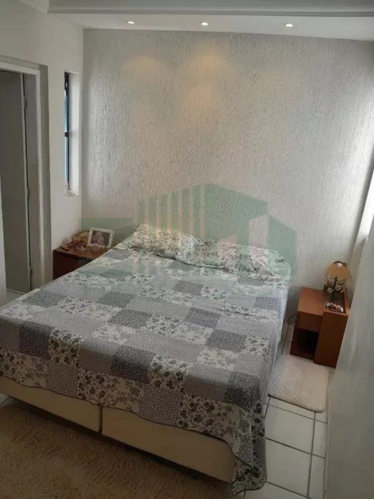 Apartamento à venda com 3 quartos, 98m² - Foto 4