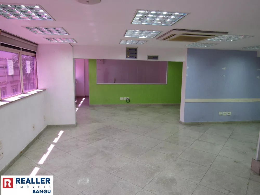 Prédio Inteiro para alugar com 5 quartos, 254m² - Foto 2