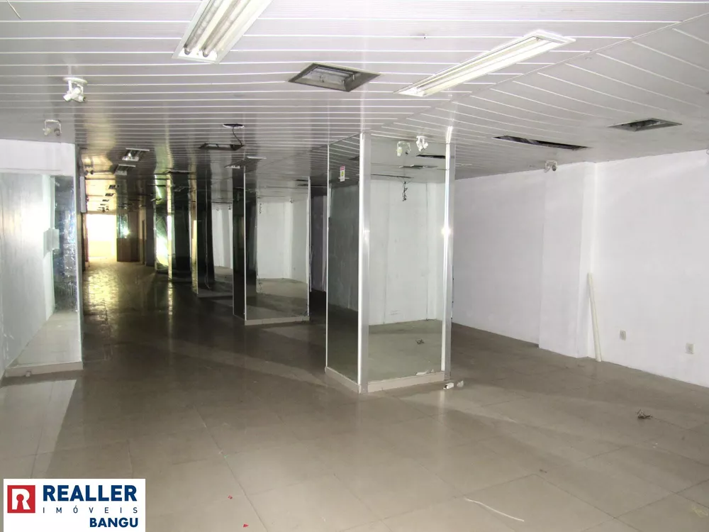 Loja-Salão para alugar com 3 quartos, 245m² - Foto 2