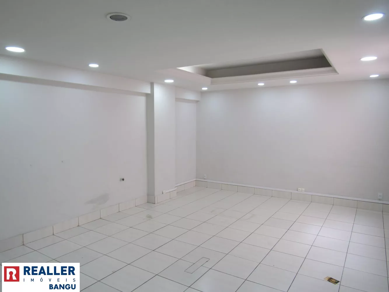 Conjunto Comercial-Sala para alugar com 1 quarto, 17m² - Foto 3