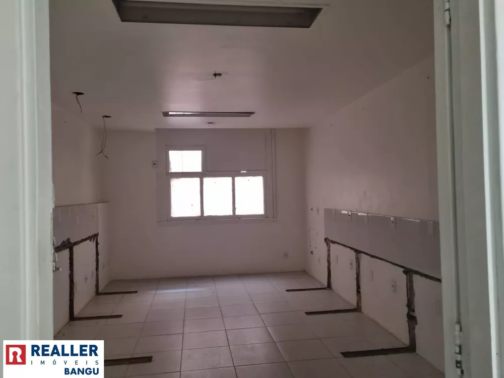 Prédio Inteiro para alugar com 5 quartos, 157m² - Foto 4