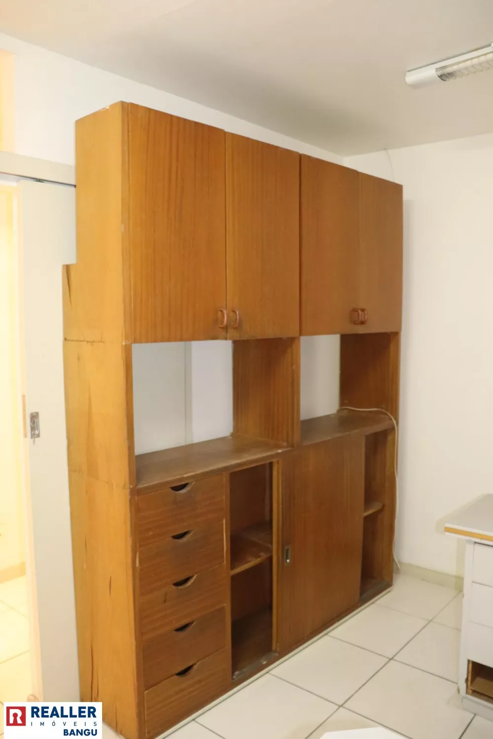 Conjunto Comercial-Sala para alugar com 1 quarto, 36m² - Foto 2