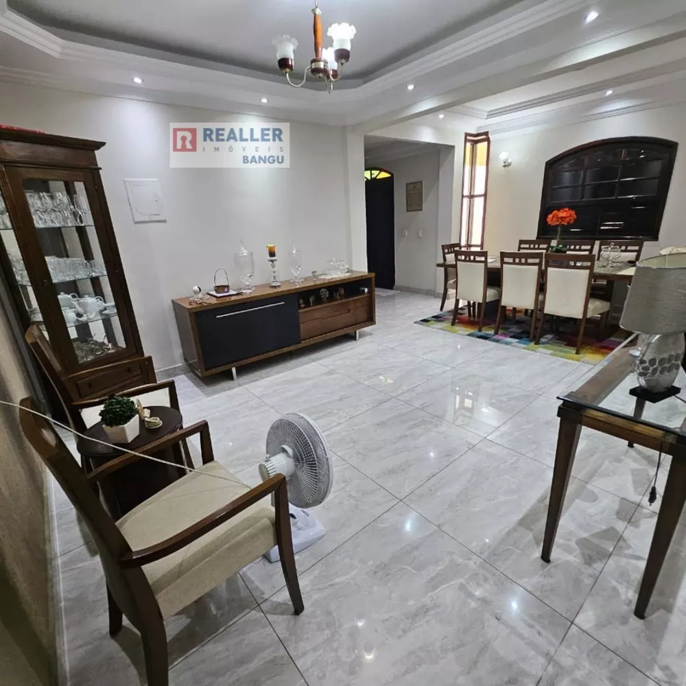 Casa, 3 quartos, 270 m² - Foto 10