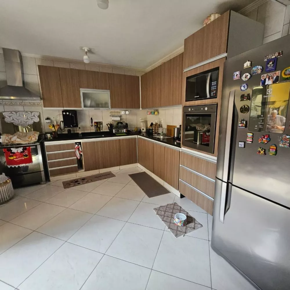 Casa, 3 quartos, 270 m² - Foto 8