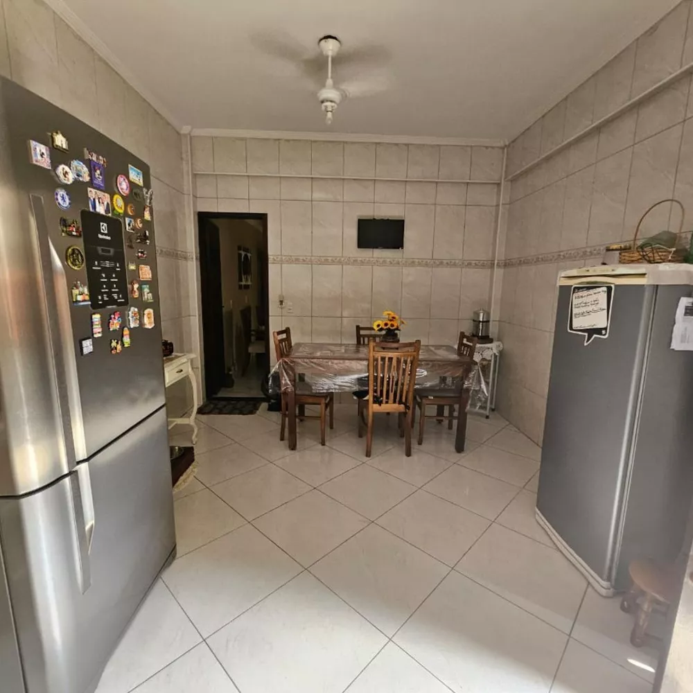 Casa, 3 quartos, 270 m² - Foto 7