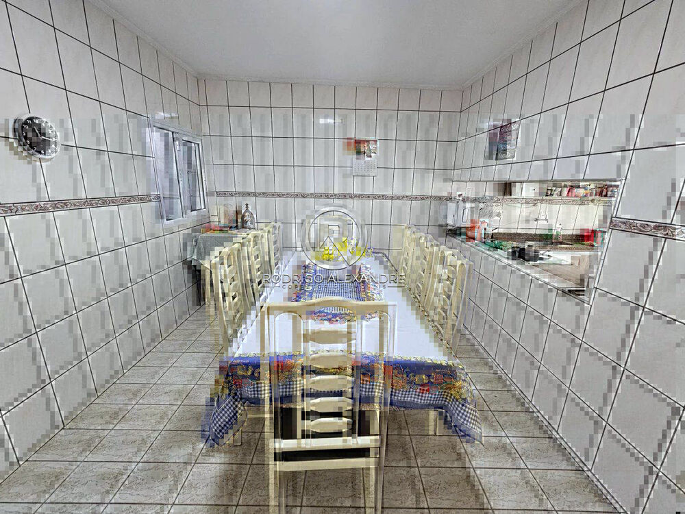 Sobrado, 3 quartos, 272 m² - Foto 2