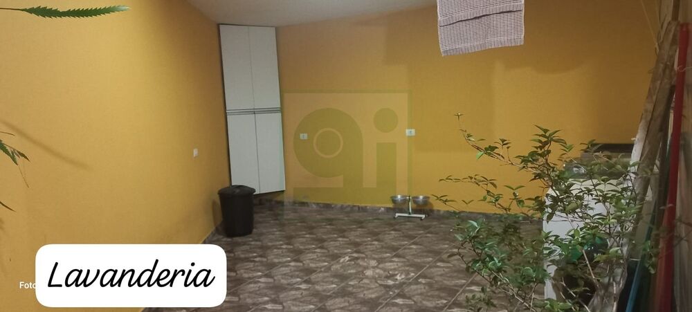 Casa à venda e aluguel com 3 quartos, 130m² - Foto 12