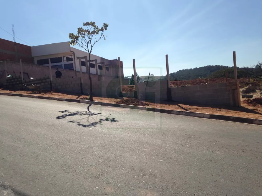 Loteamento e Condomínio, 418 m² - Foto 1