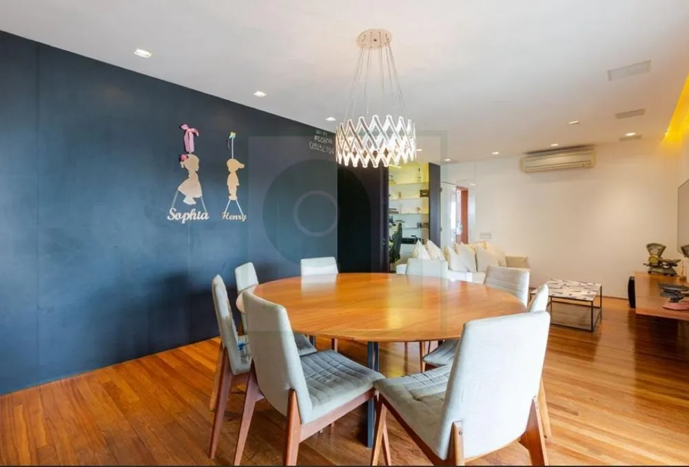 Apartamento, 3 quartos, 136 m² - Foto 1