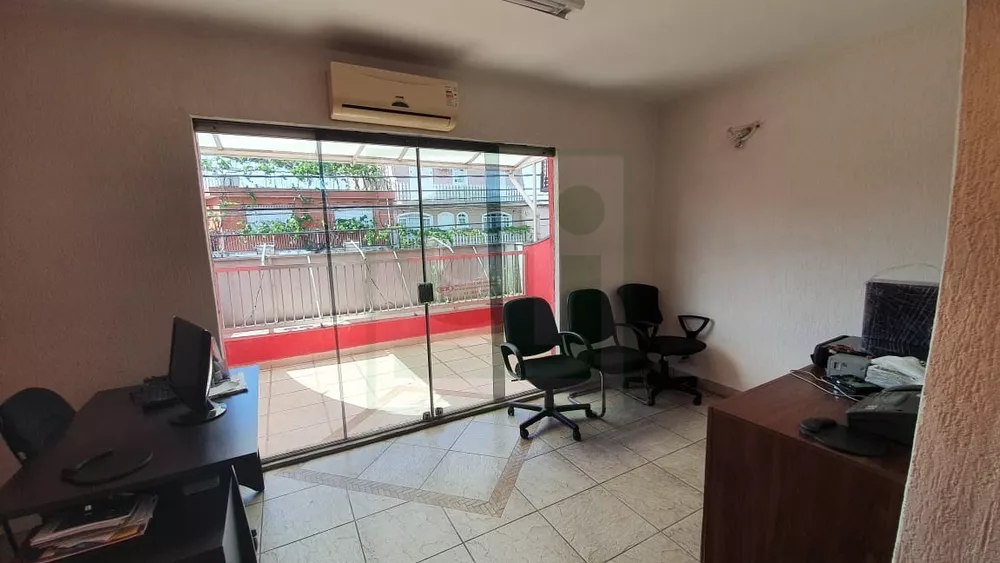 Casa, 3 quartos, 171 m² - Foto 2