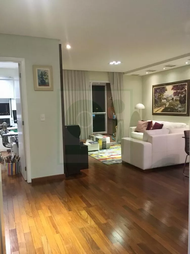 Apartamento à venda com 3 quartos, 155m² - Foto 1