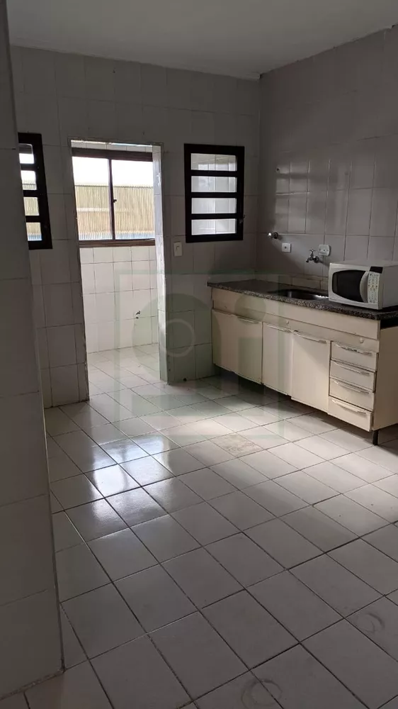 Apartamento para alugar com 1 quarto, 48m² - Foto 11