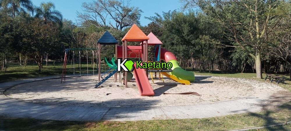 Casa, 3 quartos, 222 m² - Foto 2