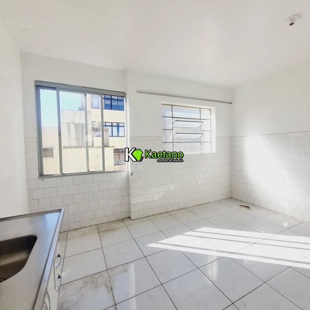 Casa, 3 quartos, 215 m² - Foto 2