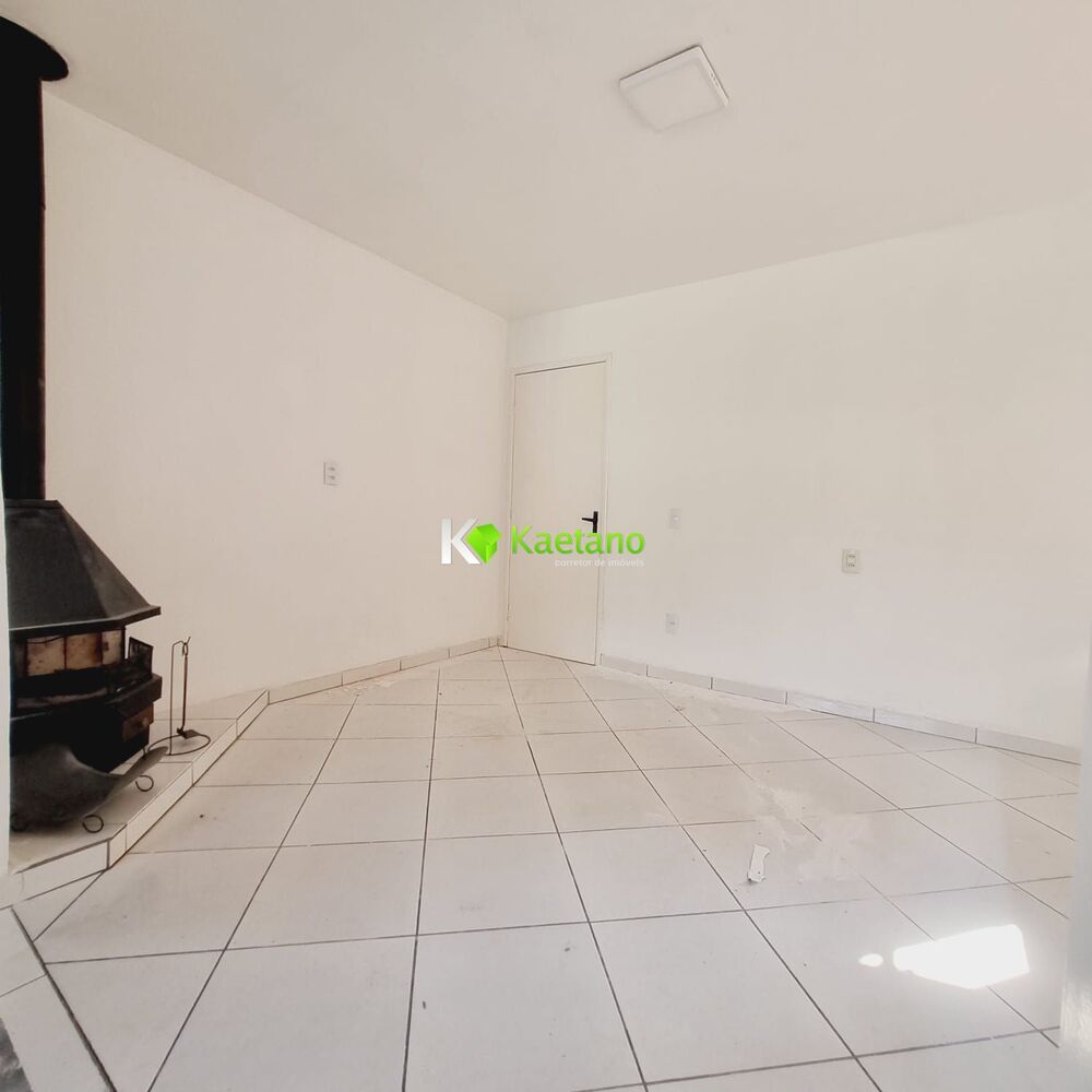 Casa, 4 quartos, 153 m² - Foto 1