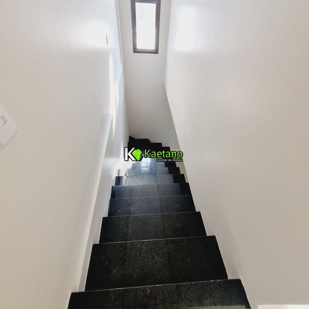 Apartamento, 3 quartos, 235 m² - Foto 2