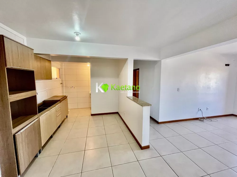 Apartamento à venda com 2 quartos, 79m² - Foto 4