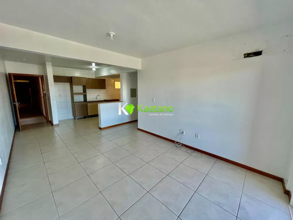 Apartamento à venda com 2 quartos, 79m² - Foto 3