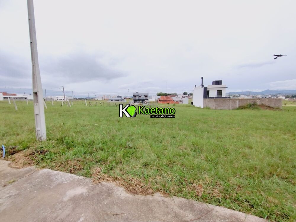 Terreno, 335 m² - Foto 1