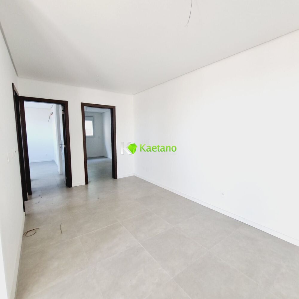 Apartamento à venda com 2 quartos, 70m² - Foto 6
