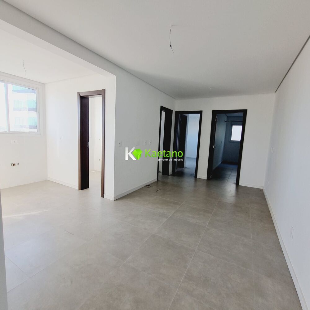 Apartamento à venda com 2 quartos, 70m² - Foto 5