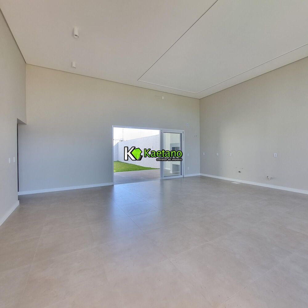 Casa, 3 quartos, 203 m² - Foto 1
