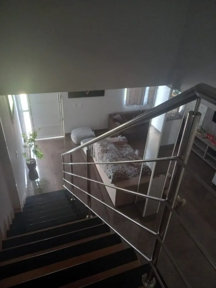 Casa, 4 quartos, 300 m² - Foto 11