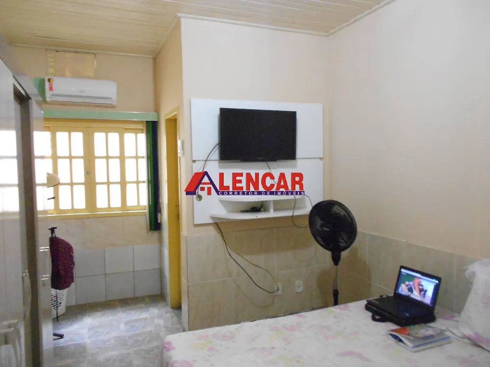Casa, 4 quartos, 220 m² - Foto 12