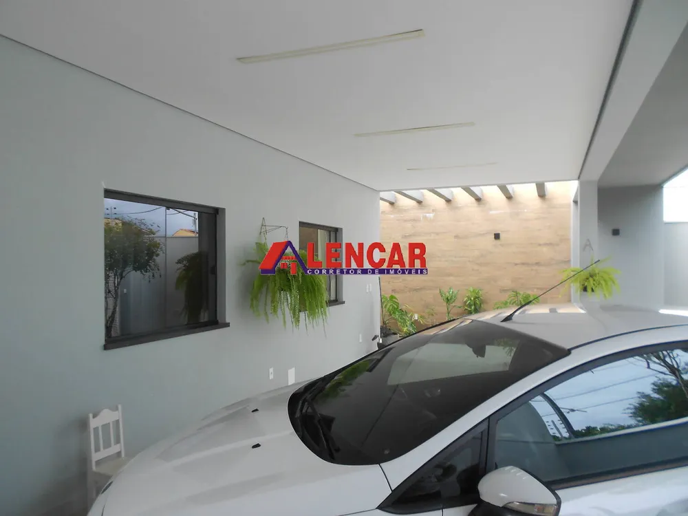 Casa, 4 quartos, 350 m² - Foto 1