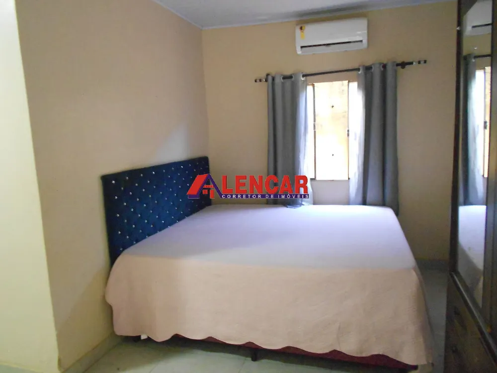 Casa, 3 quartos, 250 m² - Foto 8