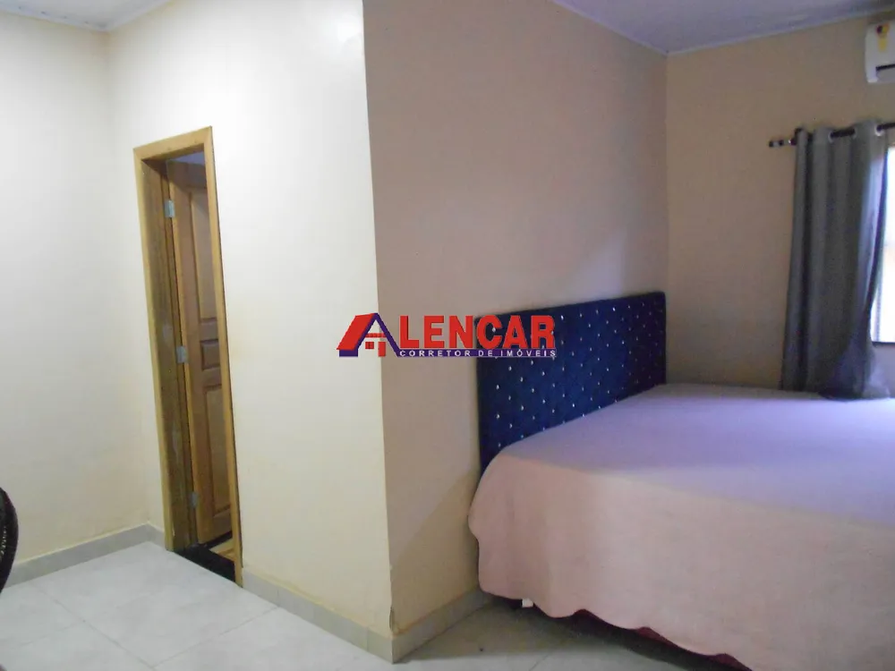 Casa, 3 quartos, 250 m² - Foto 13
