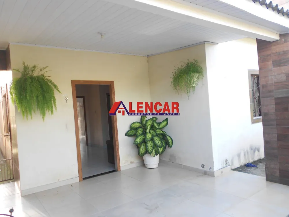Casa, 3 quartos, 250 m² - Foto 1