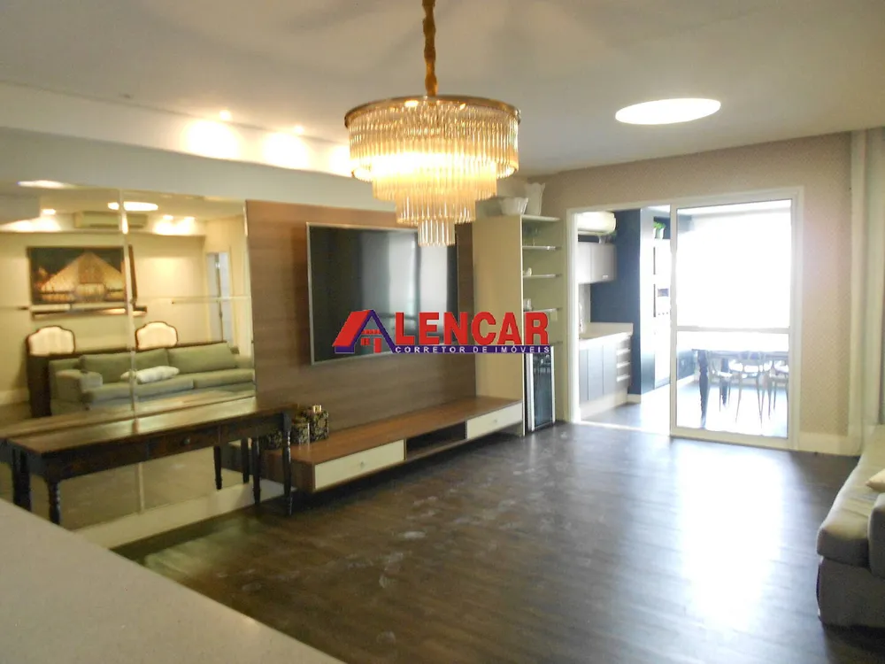 Apartamento, 3 quartos, 146 m² - Foto 1
