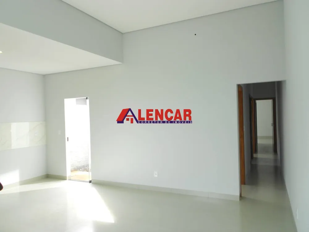 Casa, 3 quartos, 16 m² - Foto 1