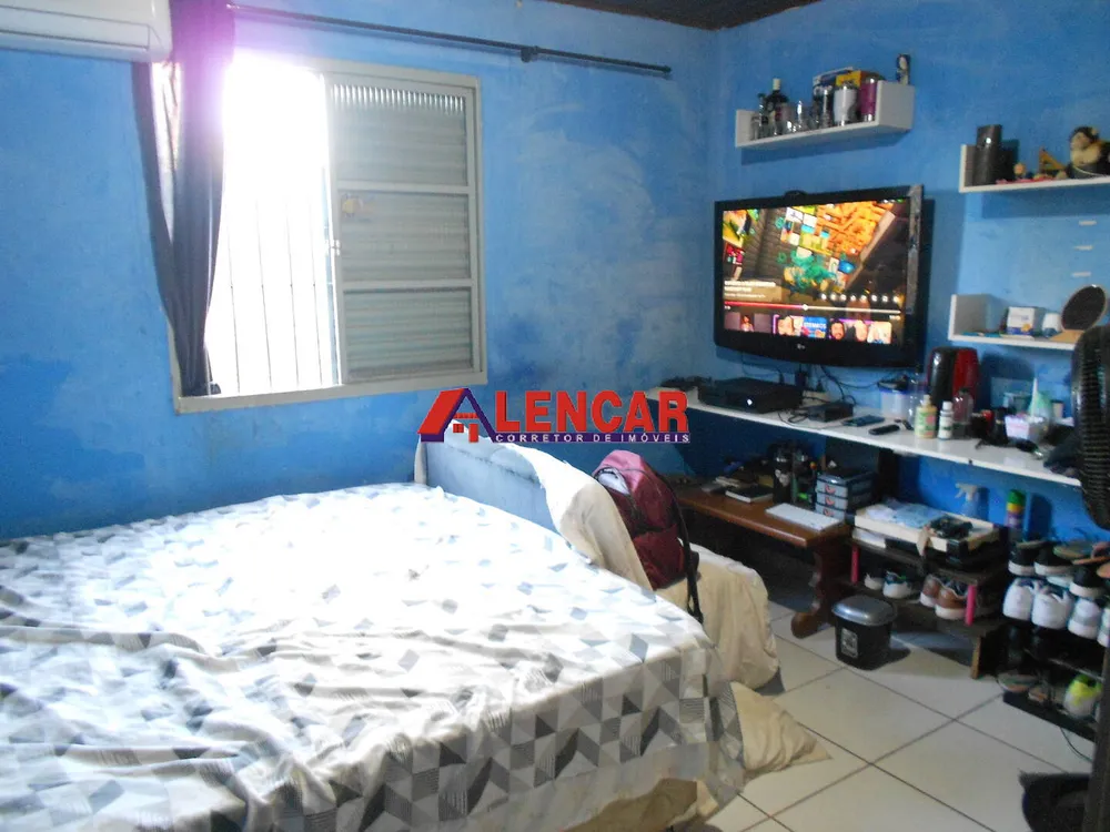 Casa, 2 quartos, 300 m² - Foto 1