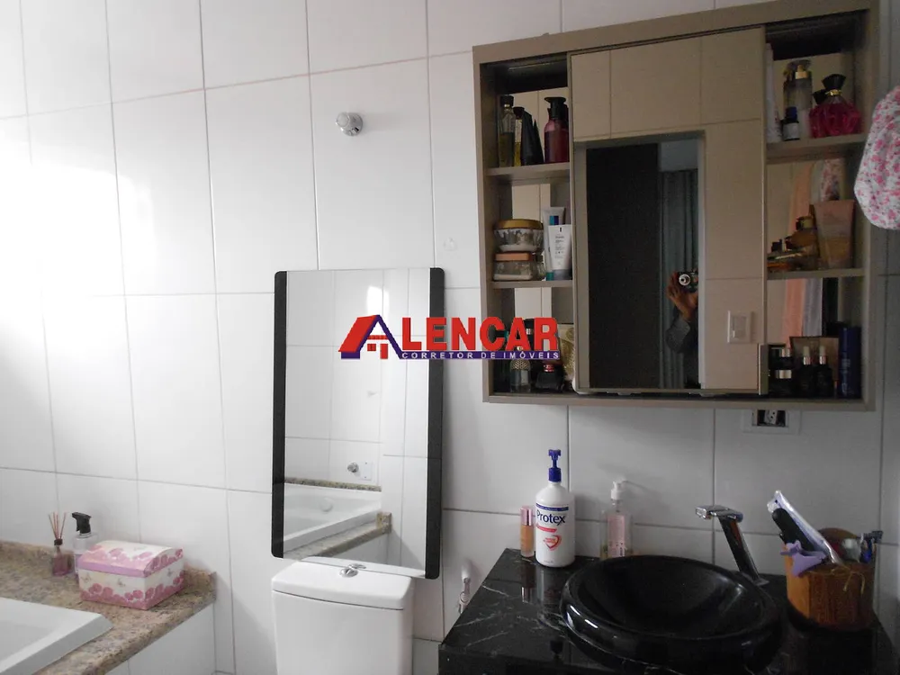 Casa, 3 quartos, 250 m² - Foto 19