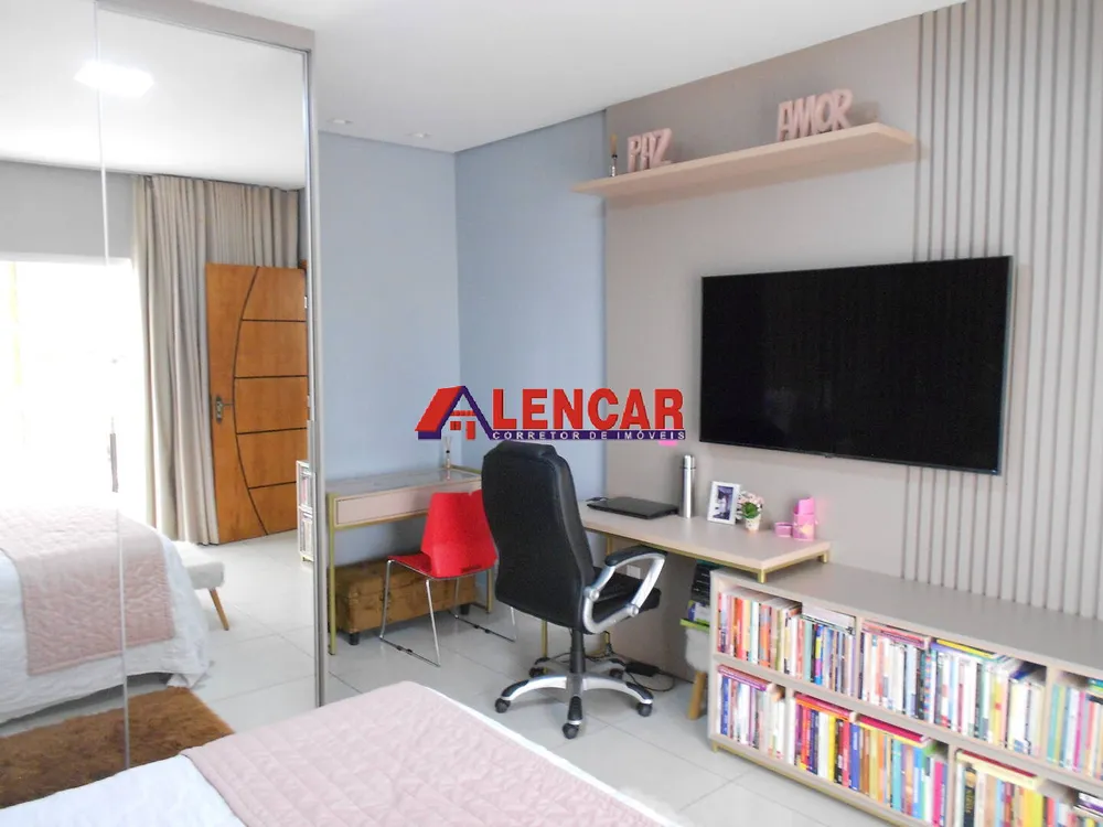 Casa, 3 quartos, 250 m² - Foto 17