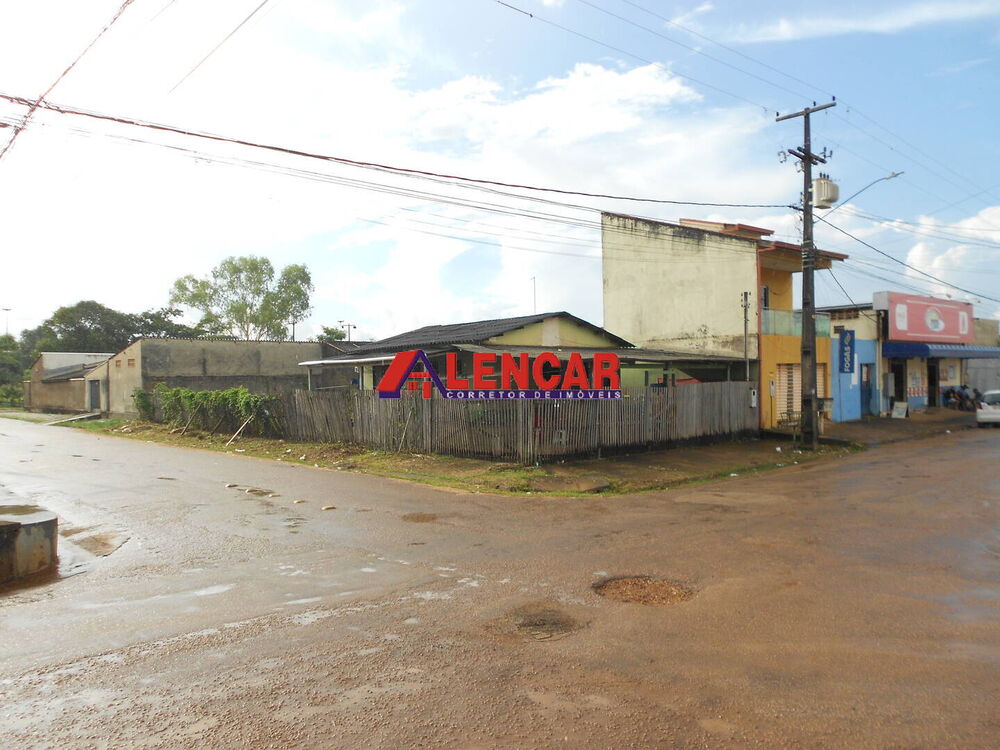 Casa, 2 quartos, 300 m² - Foto 1