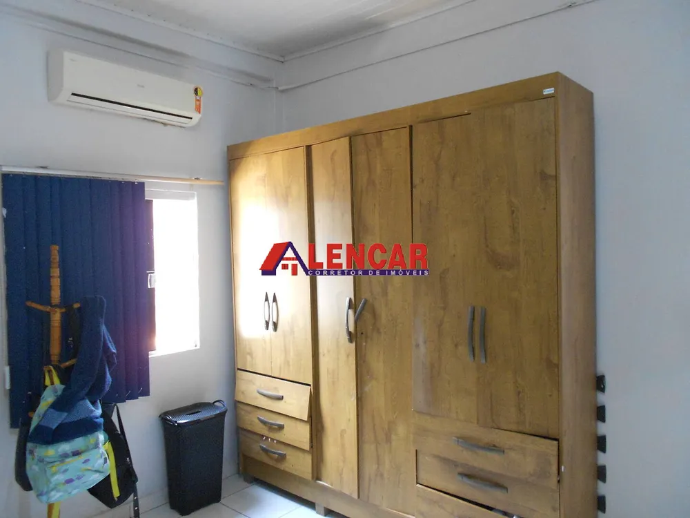 Casa, 4 quartos, 250 m² - Foto 2