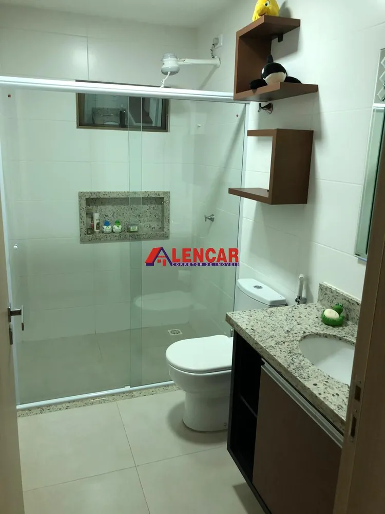 Apartamento, 3 quartos, 206 m² - Foto 4