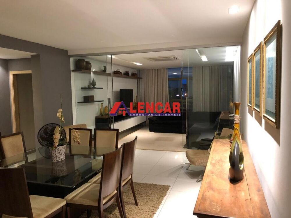 Apartamento, 3 quartos, 206 m² - Foto 1
