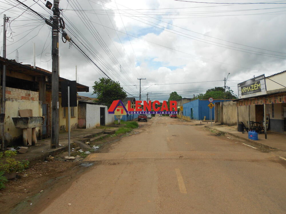 Casa à venda com 3 quartos, 300m² - Foto 8