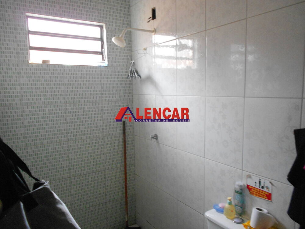 Casa à venda com 3 quartos, 300m² - Foto 4