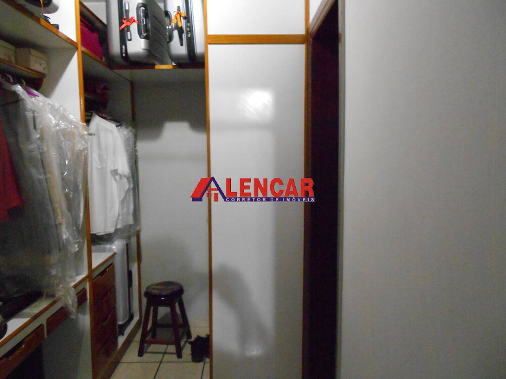 Casa, 3 quartos, 525 m² - Foto 2
