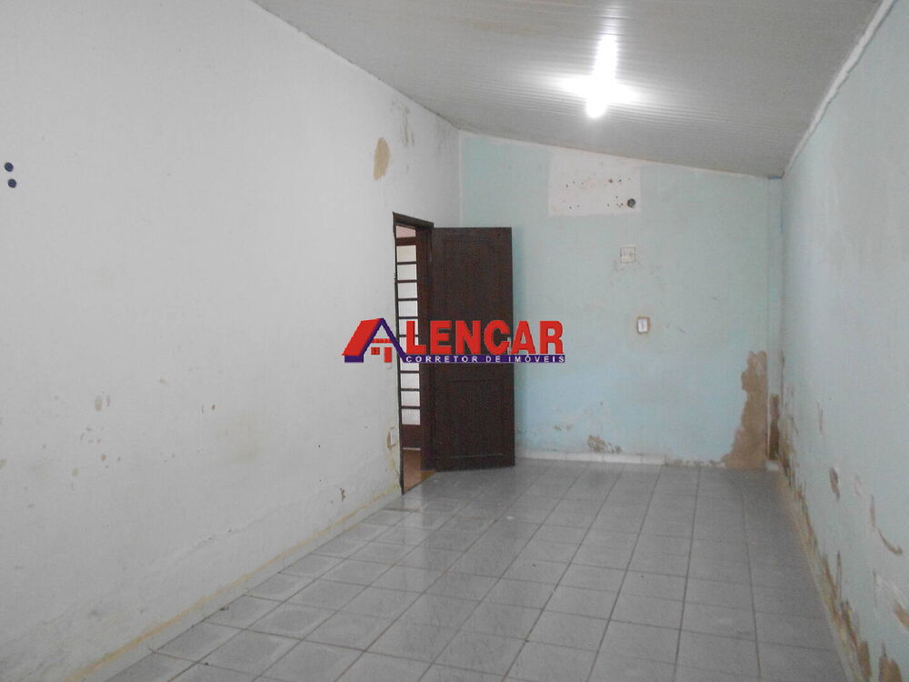 Casa à venda com 3 quartos, 250m² - Foto 5